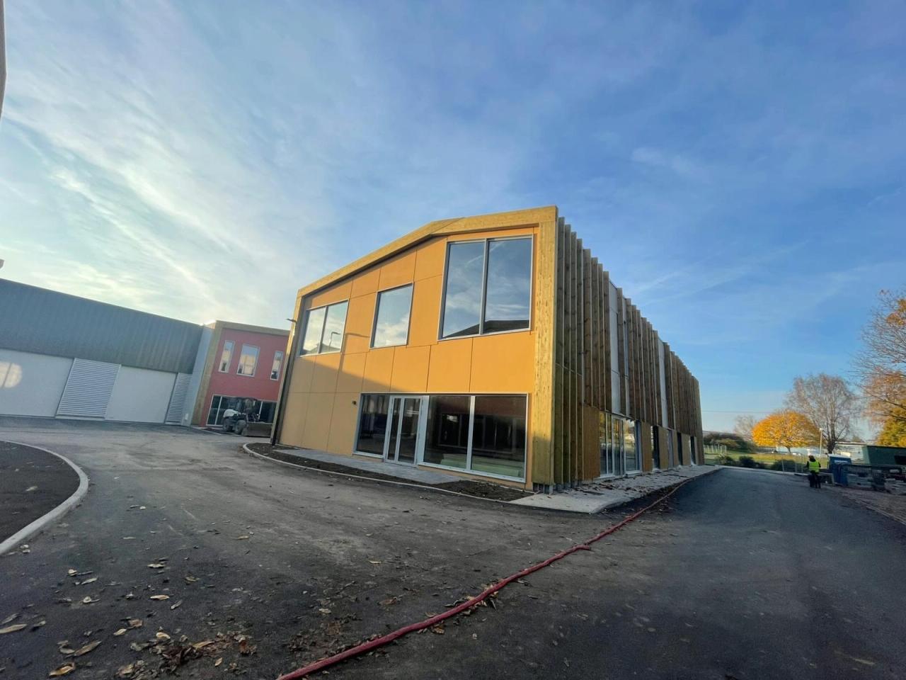 Local d'activité Villeneuve-d'Ascq 623m² Vente local d'activité Villeneuve-d'Ascq Nord OVACT2310134 0